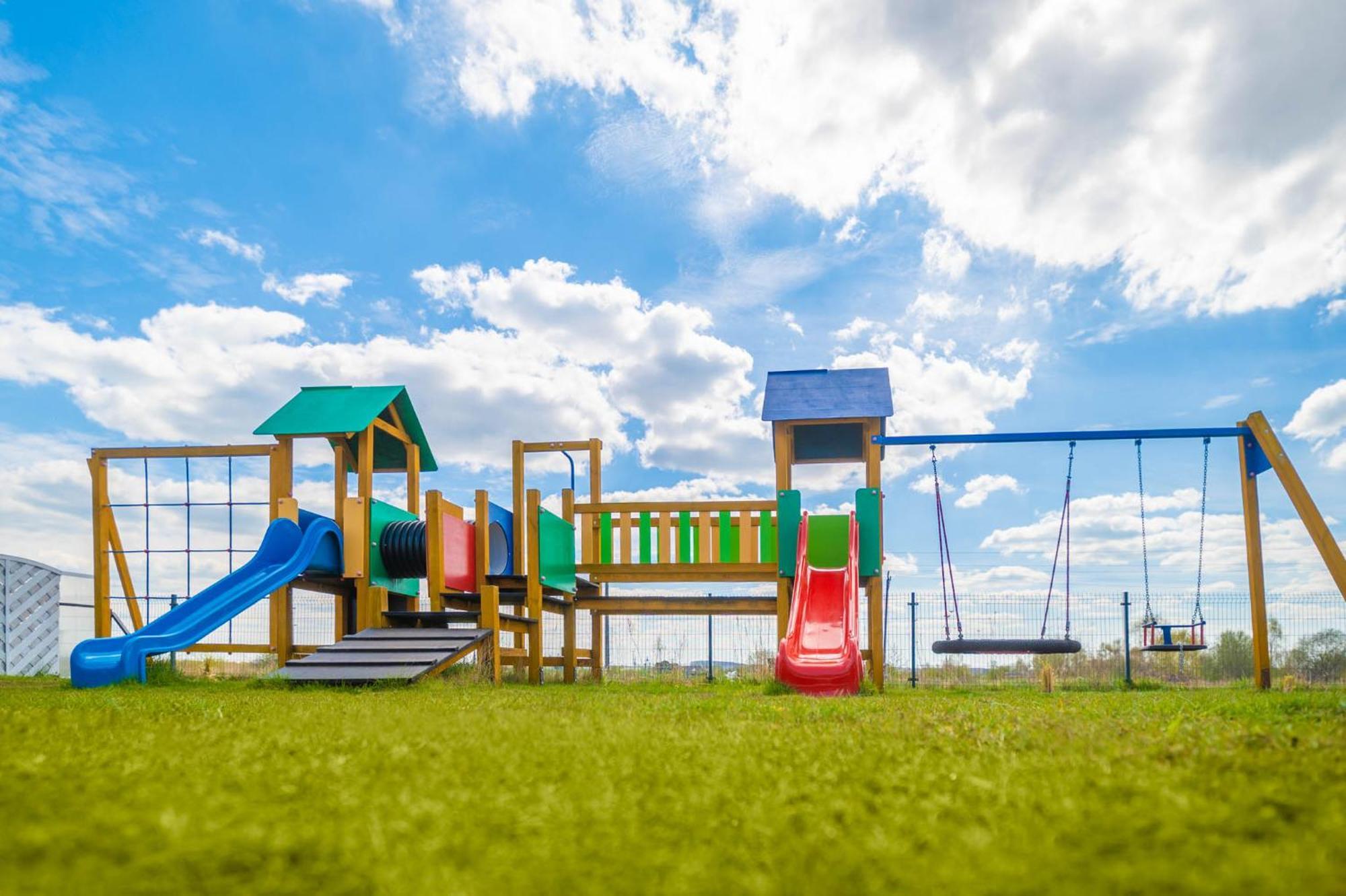 Olivina Park Spa - Domki Z Dostepem Do Krytego Basenu, Saun, Wyzywienia I Atrakcji Dla Dzieci Niechorze Dış mekan fotoğraf