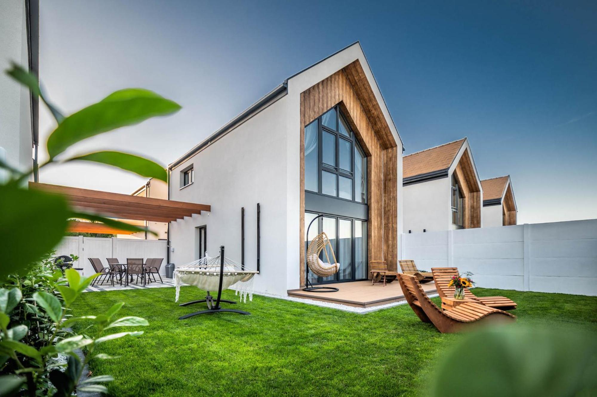 Olivina Park Spa - Domki Z Dostepem Do Krytego Basenu, Saun, Wyzywienia I Atrakcji Dla Dzieci Niechorze Dış mekan fotoğraf